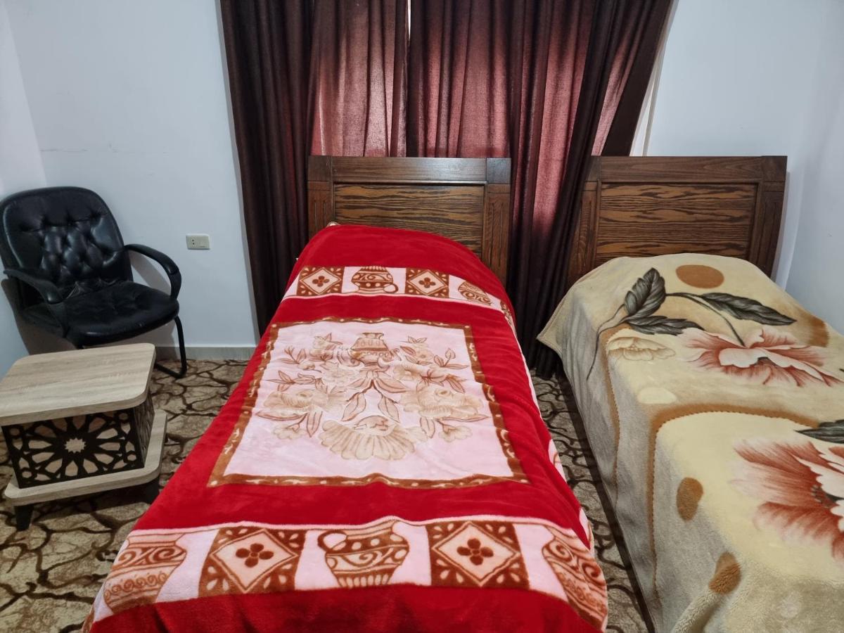 Sbatin madba Hotel Madaba Bagian luar foto